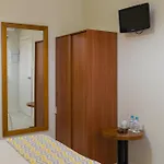 בית הארחה Imperial Centro De מרידה